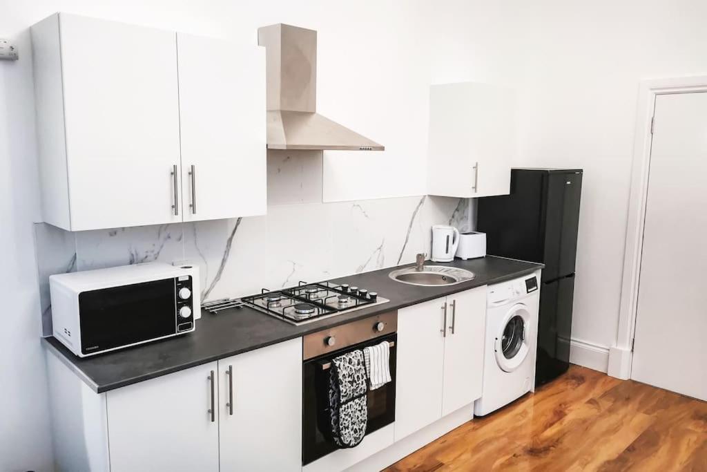 S.H Apartments Γλασκώβη Εξωτερικό φωτογραφία
