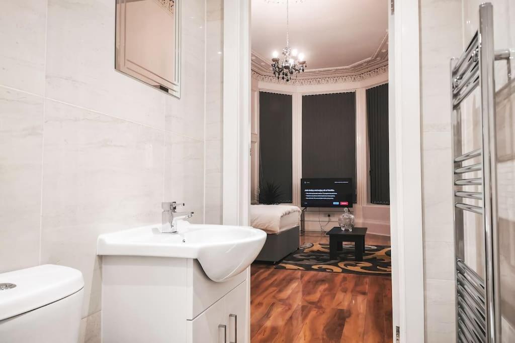S.H Apartments Γλασκώβη Εξωτερικό φωτογραφία